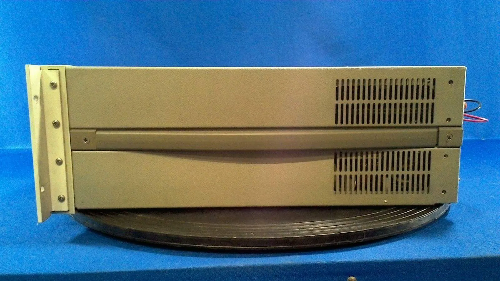 Agilent E1301A Switch Mainframe
