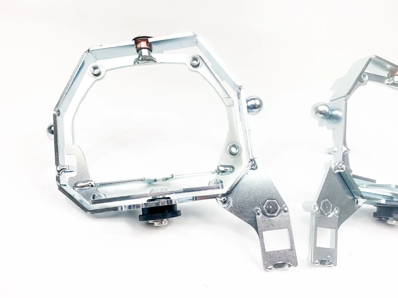 AL Bosch Bixenon (Rolling Shield) AFS to G5 Projector Retrofit Brackets