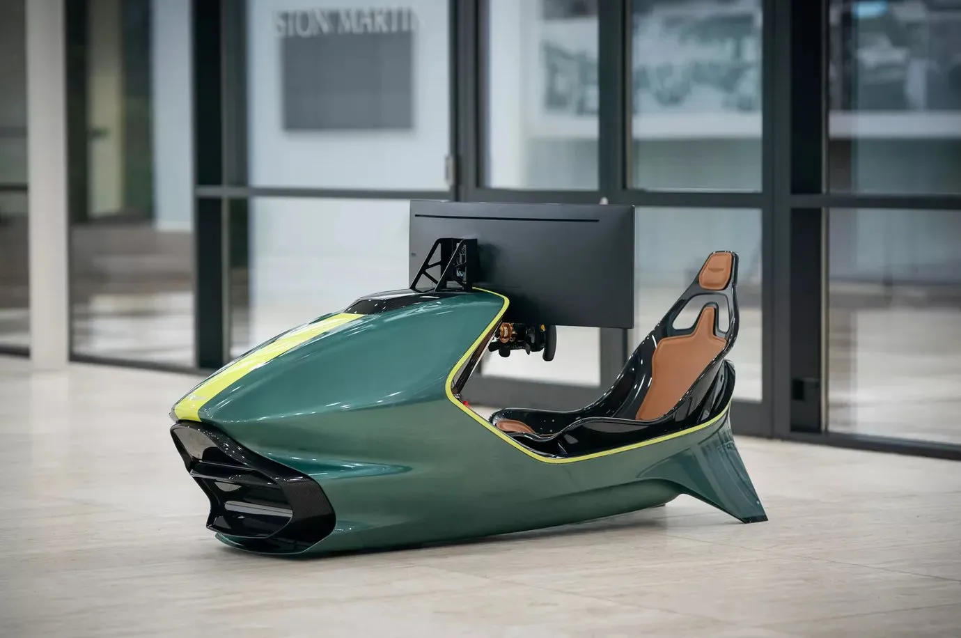 Curv Racing Simulator AMR-C01