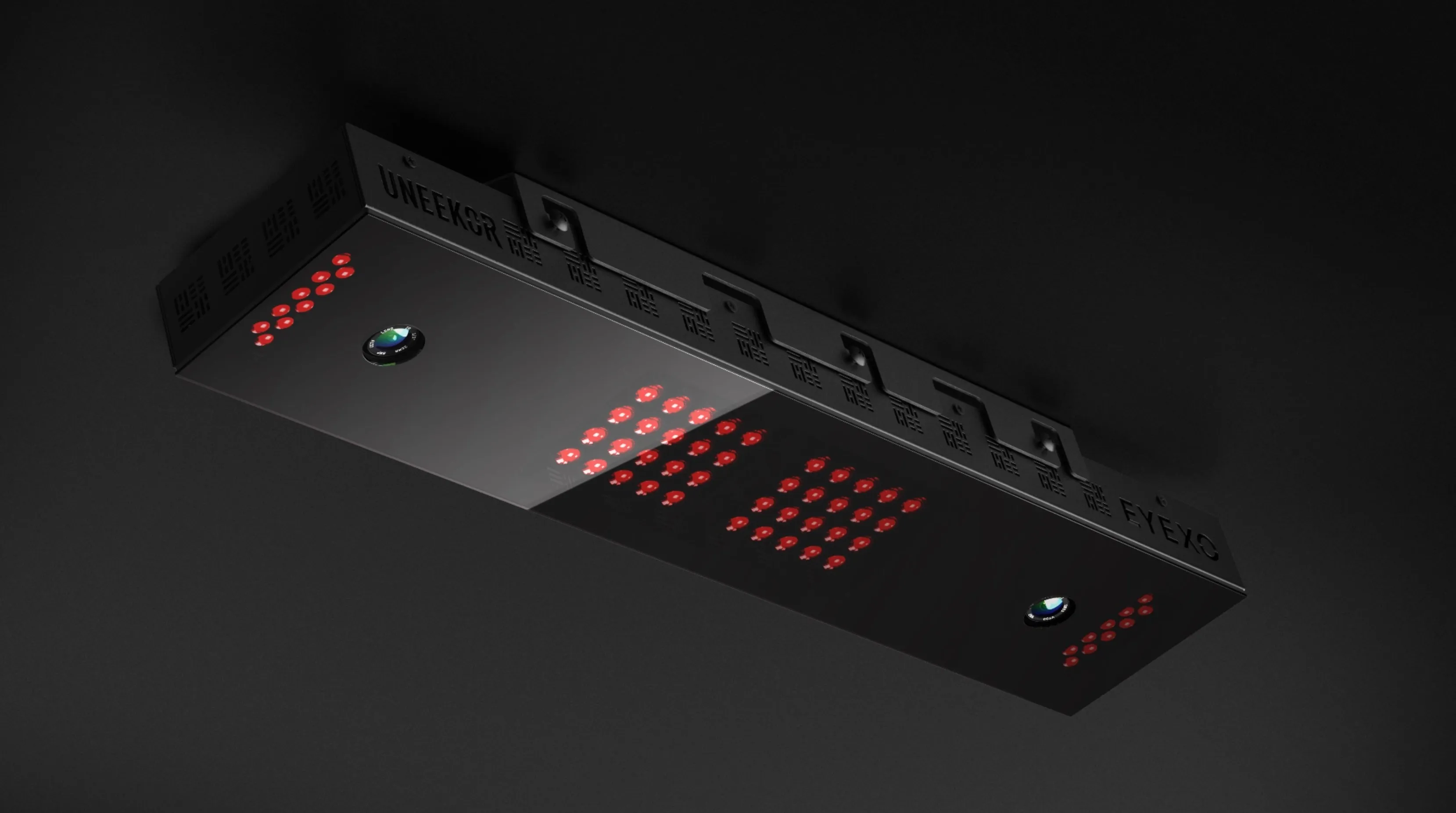 UNEEKOR EYE XO Launch Monitor